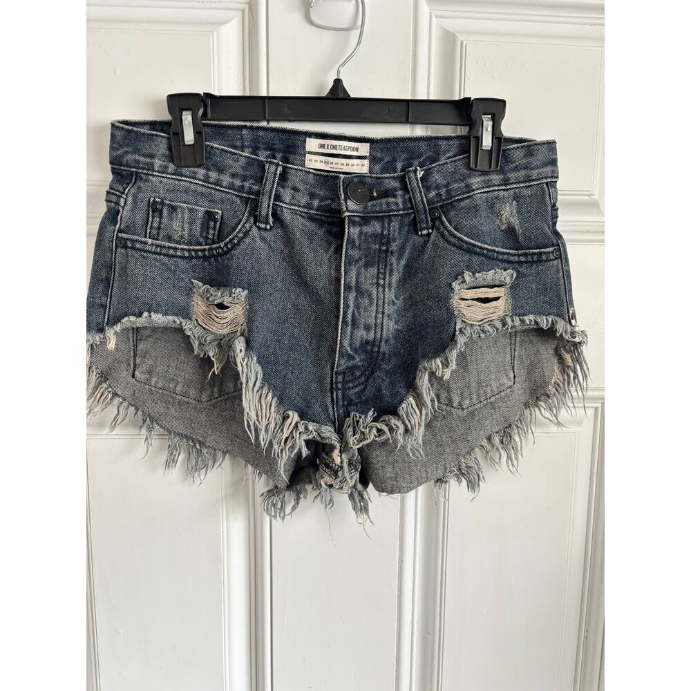 One teaspoon low rise mini distressed jean shorts size 25